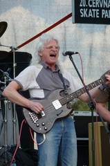 185-2009-06-20 14-41-42 p1010589-the-postmen